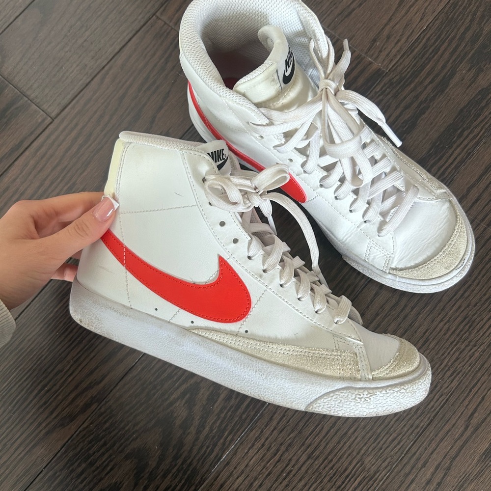 Nike Cortez High Top Running Shoes